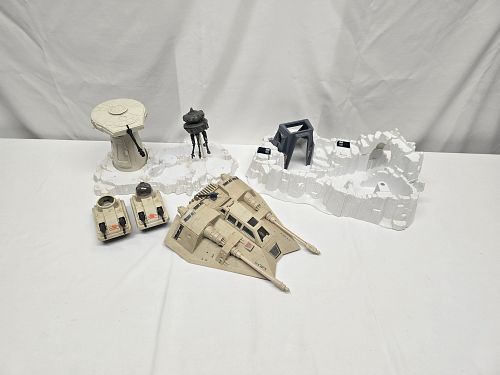 Lot #32 (1 of 4)