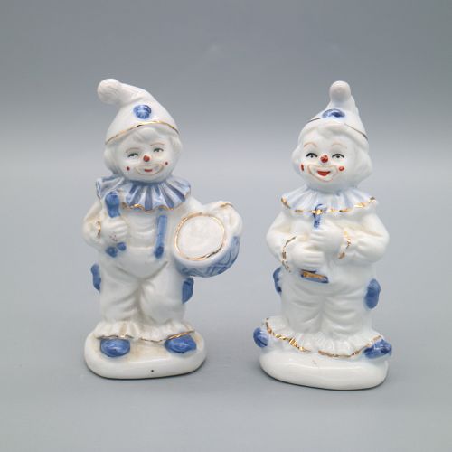 Lot #143 (1 of 8)