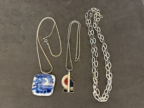 Lot #17 (1 of 17)