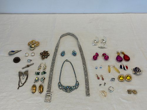 Lot #43 (1 of 18)