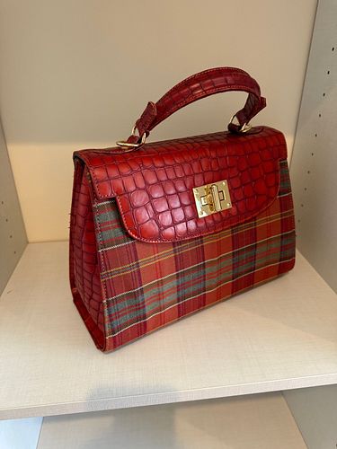 Lot #84 (1 of 4)