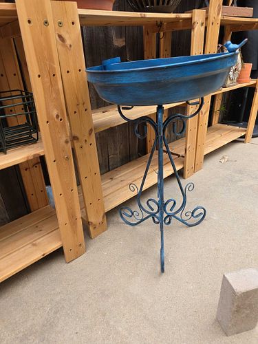 Lot #81 (1 of 5)