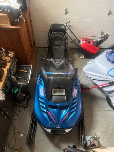 Lot #200 (1 of 5)