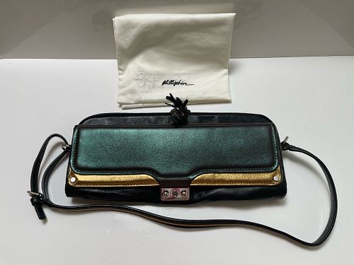 Lot #439 (1 of 8)