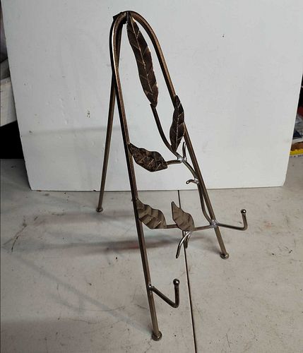 Lot #130 (1 of 4)