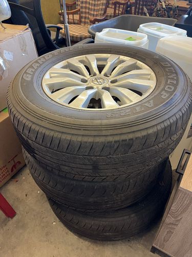 Lot #71 (1 of 5)