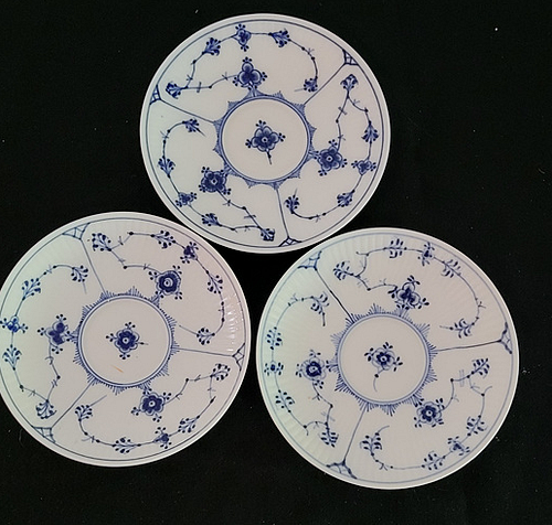 Lot #70 (1 of 3)