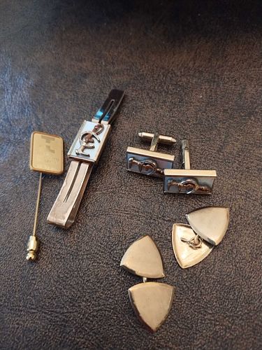 Lot #899 (1 of 10)