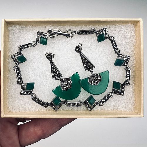 Lot #17 (1 of 7)