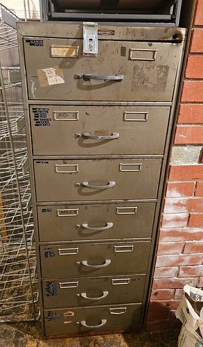 Lot #37 (1 of 14)