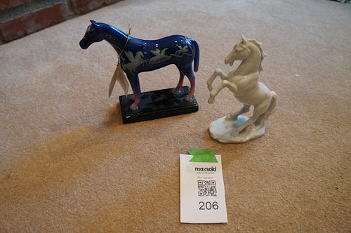 Lot #206 (1 of 8)