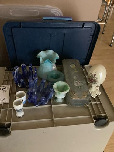 Lot #330 (1 of 8)