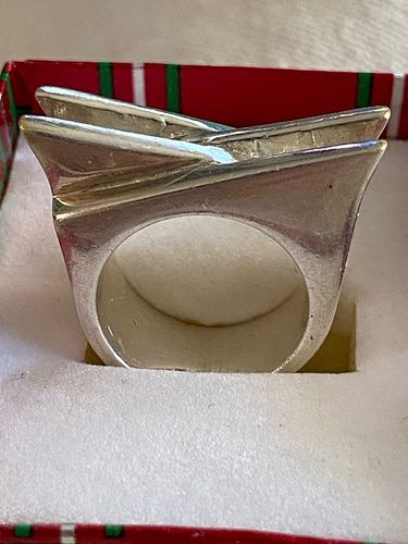 Lot #20 (1 of 8)