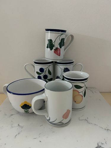 Lot #61 (1 of 17)