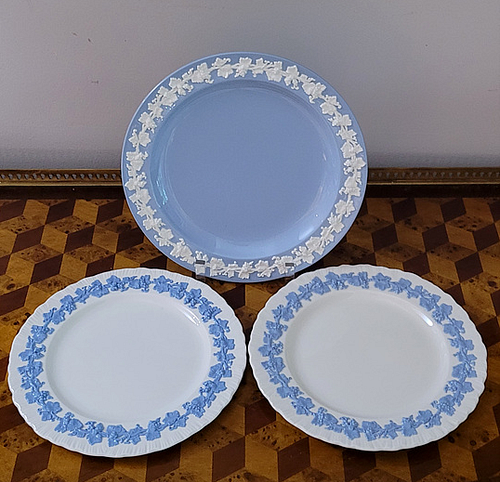 Lot #125 (1 of 4)
