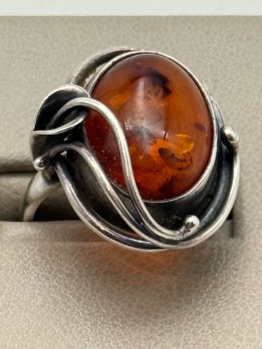 Lot #484 (1 of 11)