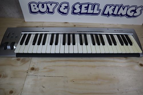 Lot #50 (1 of 7)