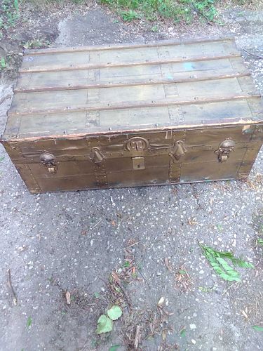Lot #17 (1 of 4)