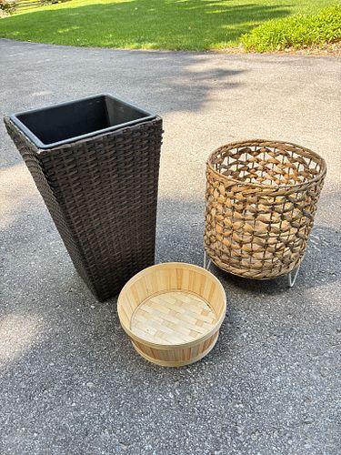 Lot #118 (1 of 4)