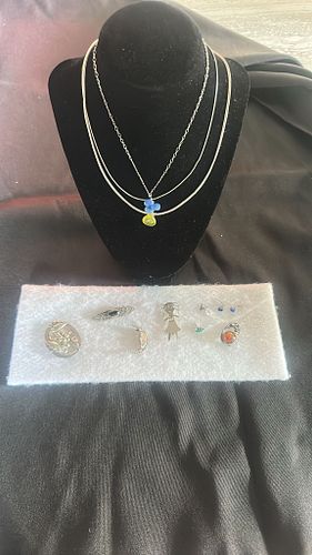 Lot #563 (1 of 12)