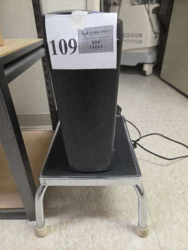 Lot #109 (1 of 5)