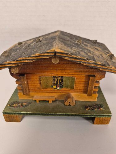 Lot #92 (1 of 8)