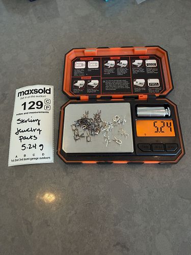 Lot #129 (1 of 4)