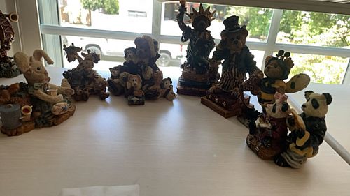 Lot #97 (1 of 5)