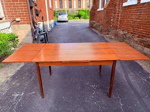 Lot #229 (1 of 9)