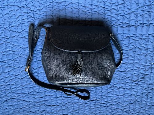 Lot #132 (1 of 4)