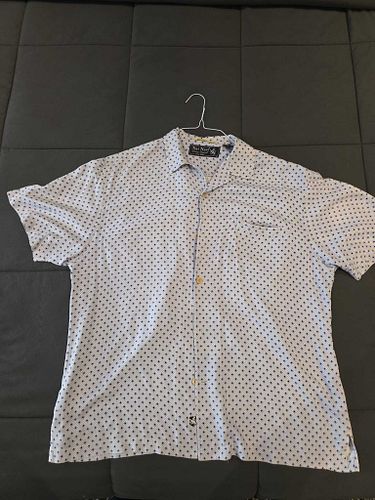 Lot #138 (1 of 3)