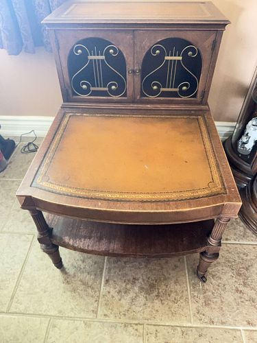 Lot #76 (1 of 10)