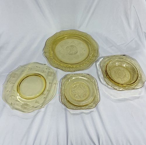Lot #69 (1 of 4)