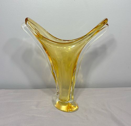 Lot #20 (1 of 9)
