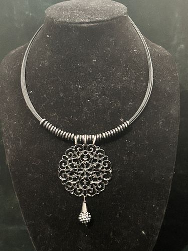 Lot #33 (1 of 6)