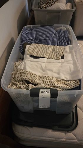 Lot #565 (1 of 10)