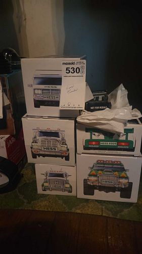 Lot #530 (1 of 13)