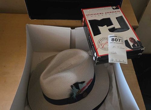 Lot #807 (1 of 10)