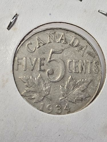 Lot #103 (1 of 8)