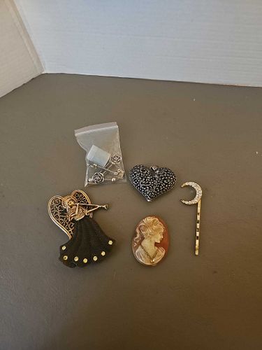 Lot #22 (1 of 4)