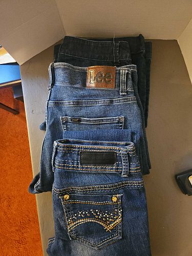 Lot #44 (1 of 11)