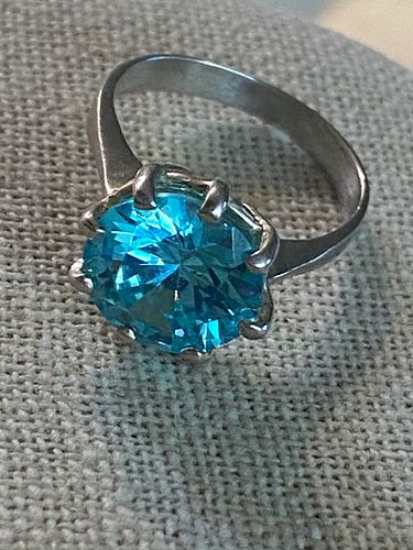 Lot #4 (1 of 10)