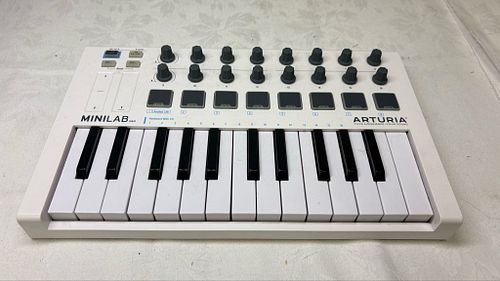 Lot #160 (1 of 4)