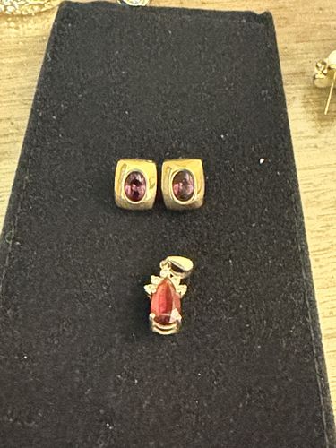 Lot #216 (1 of 4)