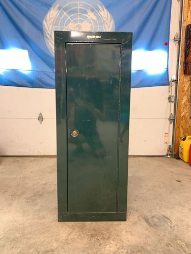 Lot #44 (1 of 8)