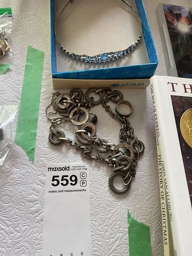 Lot #559 (1 of 15)