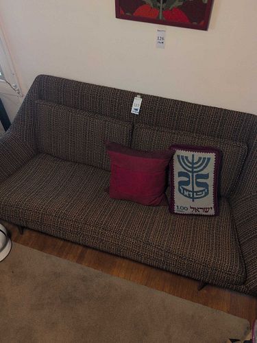 Lot #127 (1 of 4)