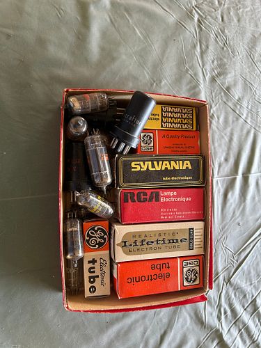 Lot #11 (1 of 8)