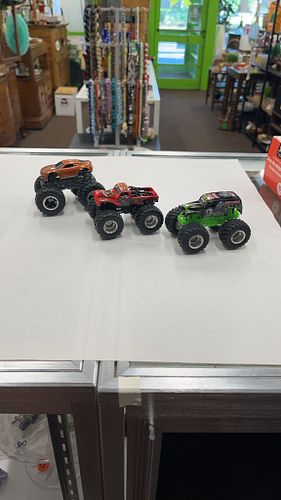 Lot #34 (1 of 5)