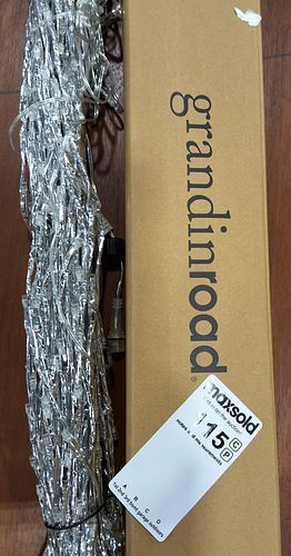 Lot #115 (1 of 4)